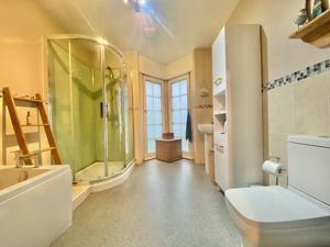 Photo 7- click for photo gallery